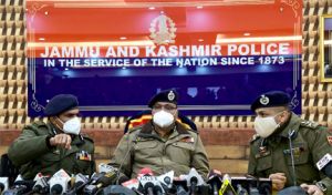 आतंकवाद रोधी अभियानों में शामिल जम्मू-कश्मीर के पुलिसकर्मियों को मुहैया कराई जाएंगी बुलेट रोधी जैकेट
