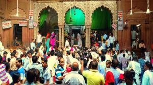  बांके बिहारी जी मंदिर में दर्शन से पहले दिखानी होगी कोविड निगेटिव रिेपोर्ट