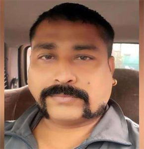 बड़े बाल एवं लंबी मूंछें रखने पर पुलिस कांस्टेबल निलंबित....!