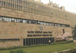 आईआईटी दिल्ली और मद्रास समेत चार आईआईटी को मिले नए निदेशक