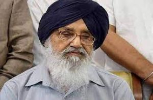 पूर्व मुख्यमंत्री प्रकाश सिंह बादल को लुधियाना के अस्पताल से छुट्टी मिली