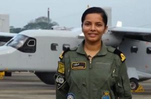  परेड में वायुसेना की झांकी का हिस्सा बनीं भारत की पहली महिला राफेल विमान पायलट