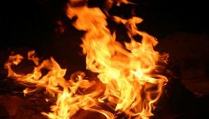 मकान में लगी आग, दो बच्चों समेत चार लोगों की मौत