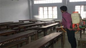 बंगाल में सात फरवरी से कक्षा सात तक खुले में चलेंगी कक्षाएं