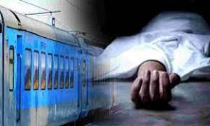 जनशताब्दी एक्सप्रेस ट्रेन की चपेट में आने से दो छात्राओं की मौत