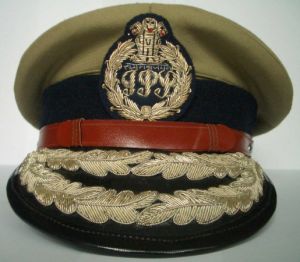  पूरे देश में पुलिस के 5.3 लाख पद खाली पड़े हैं : संसदीय समिति