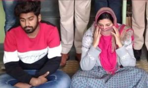 महिला ने खुद ही सोना और नकदी लूट की कहानी गढ़ी ! एक अन्य आरोपी के साथ गिरफ्तार 