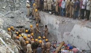  निर्माणाधीन इमारत का लेंटर गिरने से 10 मजदूर घायल