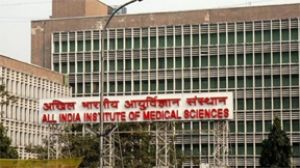 एम्स निदेशक पद के लिए आईसीएमआर महानिदेशक बलराम भार्गव सहित 32 उम्मीदवार
