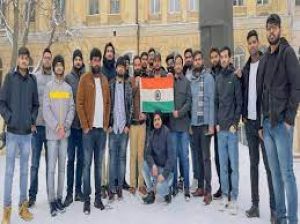 15 हजार से अधिक भारतीय विद्यार्थी यूक्रेन के विभिन्‍न क्षेत्रों में फंसे