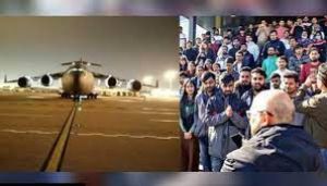  यूक्रेन संकट: भारतीय वायु सेना के चार विमान 798 भारतीयों को लेकर स्वदेश लौटे
