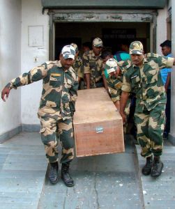   बीएसएफ कर्मी ने की गोलीबारी ! पांच जवानों की मौत