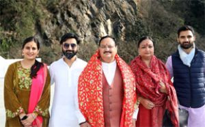 भाजपा अध्यक्ष जेपी नड्डा ने वैष्णो देवी धाम के दर्शन किए