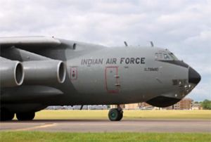 वायुसेना ने जम्मू कश्मीर और लद्दाख में फंसे 141 लोगों को निकाला