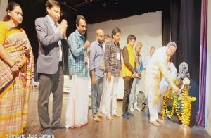 सिने प्रेमियों ने पहली बार देखी संस्कृत भाषा की फिल्में