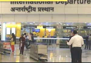 हवाई अड्डों, एयरलाइन के लिए भारतीय संगीत बजाना अनिवार्य करने की कोई योजना नहीं : सरकार