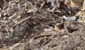 मकान ढहने से तीन भाई-बहनों की मौत