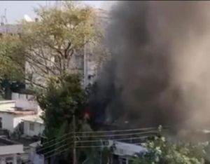 सिविल सचिवालय में लगी आग, एक घंटे बाद काबू पाया गया सिविल सचिवालय में लगी आग, एक घंटे बाद काबू पाया गया