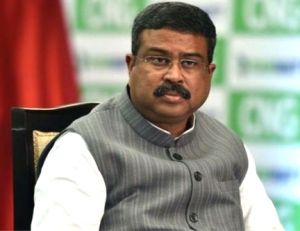 सरकार दोबारा इतिहास नहीं लिखेगी पर सभी &lsquo;ऐतिहासिक सत्य' सामने लाएगी : प्रधान