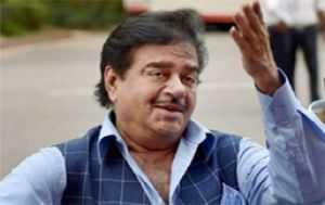 आसनसोल लोकसभा उपचुनाव में जीत के बाद एक बार फिर सुर्खियों में आये शत्रुघ्न सिन्हा