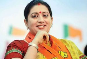 अमेठी की बेटी को ‘इसरो' लेकर जाएंगी केंद्रीय मंत्री स्मृति ईरानी अमेठी की बेटी को ‘इसरो' लेकर जाएंगी केंद्रीय मंत्री स्मृति ईरानी