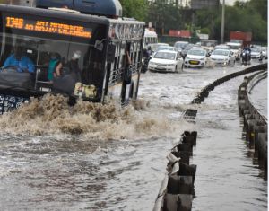 आंधी, बारिश ने भीषण गर्मी से पश्चिमोत्तर भारत को राहत दिलाई