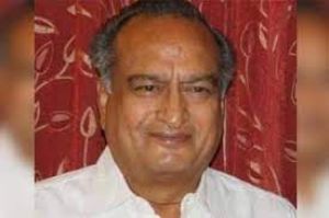  सीबीआई ने गहलोत के भाई, 14 अन्य के खिलाफ खाद घोटाले के सिलसिले में मामला दर्ज किया, छापेमारी की