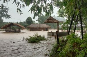 असम में बाढ़ की स्थिति गंभीर, सात और लोगों की मौत, 55 लाख से अधिक लोग प्रभावित