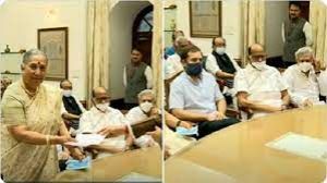 उपराष्ट्रपति चुनाव : मार्गरेट अल्वा ने नामांकन दाखिल किया