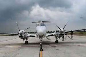 अरुणाचल के नये हवाईअड्डे पर पहली उड़ान का परीक्षण, 15 अगस्त से शुरू होगा परिचालन अरुणाचल के नये हवाईअड्डे पर पहली उड़ान का परीक्षण, 15 अगस्त से शुरू होगा परिचालन