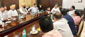  भूपेश  बघेल ने हिमाचल चुनाव को लेकर बैठक की; बूथ प्रबंधन प्रशिक्षण, संगठन को मजबूत करने पर चर्चा की