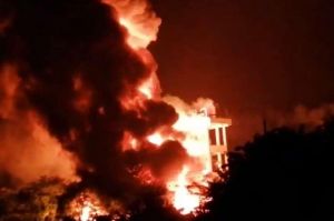 रसायन संयंत्र में गैस का रिसाव होने से एक मजदूर की मौत, चार अस्पताल में भर्ती रसायन संयंत्र में गैस का रिसाव होने से एक मजदूर की मौत, चार अस्पताल में भर्ती