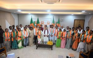 दादरा और नगर हवेली तथा दमन और दीव की जनता दल युनाइटेड इकाईयां भाजपा में शामिल दादरा और नगर हवेली तथा दमन और दीव की जनता दल युनाइटेड इकाईयां भाजपा में शामिल