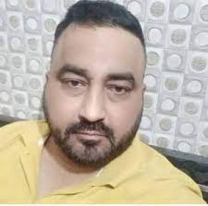  साबुन कारोबारी की हत्या, कार में मिला केमिकल से झुलसा शव