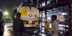  टैंकर में पेट्रोल भरते समय बीपीसीएल के डिपो में धमाका, सात लोग घायल