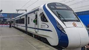 वंदे भारत एक्सप्रेस के लिए 25 ट्रेनों के समय में किया बदलाव