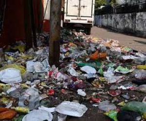 हर गांव और घर से कूड़ा उठाया जायेगा हर गांव और घर से कूड़ा उठाया जायेगा