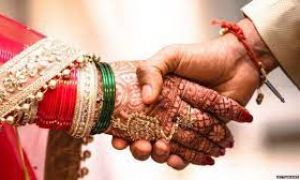 पति ने कराई मामी-भांजे की शादी...! 48 घंटे में छोड़कर भागा...! पति ने दोबारा थामा हाथ...! पति ने कराई मामी-भांजे की शादी...! 48 घंटे में छोड़कर भागा...! पति ने दोबारा थामा हाथ...!