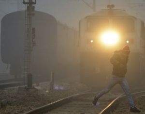 दिल्ली में पिछले दो वर्ष में जनवरी की सबसे सर्द सुबह, पारा तीन डिग्री सेल्सियस पर