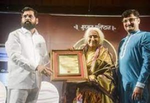 गायिका प्रभा अत्रे पंडित हरिप्रसाद चौरसिया लाइफटाइम अचीवमेंट अवार्ड से सम्मानित