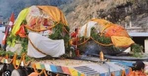  अयोध्या में भगवान राम के बाल रूप के निर्माण के लिए नेपाल से लाई गईं दो विशाल &lsquo;शिलाएं&rsquo;  