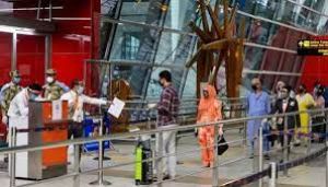  देश के तीन हवाई अड्डों पर चेहरे की पहचान करने की तकनीक आधारित चेक-इन सुविधा शुरू की गई : सरकार