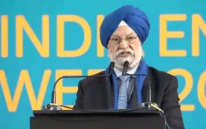  सरकार पारंपरिक हाइड्रोकार्बन के घरेलू अन्&zwj;वेषण और उत्&zwj;पादन को बढ़ाने के उपाय कर रही: हरदीप सिंह पुरी