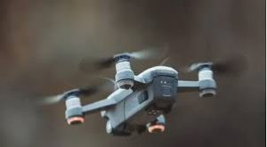 निगरानी अभियान के लिये सौर ऊर्जा से चलने वाले ड्रोन का एयरो इंडिया में प्रदर्शन निगरानी अभियान के लिये सौर ऊर्जा से चलने वाले ड्रोन का एयरो इंडिया में प्रदर्शन