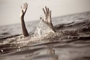 गंगा नदी में नहाते समय दो युवक डूबे