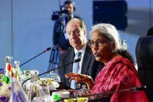 सीतारमण ने विश्व बैंक, आईएमएफ प्रमुखों से कर्ज पुनर्गठन पर चर्चा की