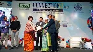 स्क्वाड्रन लीडर सुमिता, फिल्मकार अग्निहोत्री वर्ष के &lsquo;एलुमनाई' :आईआईएमसी के पूर्व छात्रों का संगठन