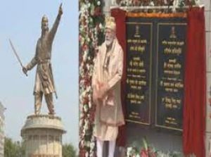 प्रधानमंत्री मोदी ने लचित बोड़फूकन की 125 फुट ऊंची प्रतिमा का अनावरण किया