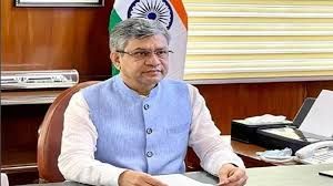 भारतीय लोकतंत्र के आलोचकों का मुंह बंद हो गया है : केंद्रीय मंत्री अश्विनी वैष्णव