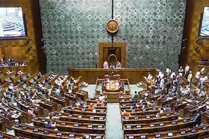 18वीं लोकसभा के पहले सत्र के दूसरे दिन भी कई नवनिर्वाचित सांसदों ने शपथ ली 18वीं लोकसभा के पहले सत्र के दूसरे दिन भी कई नवनिर्वाचित सांसदों ने शपथ ली